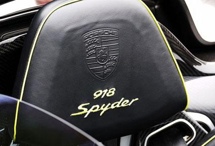 تعرف على السوبر Porsche 918 Spyder 2013